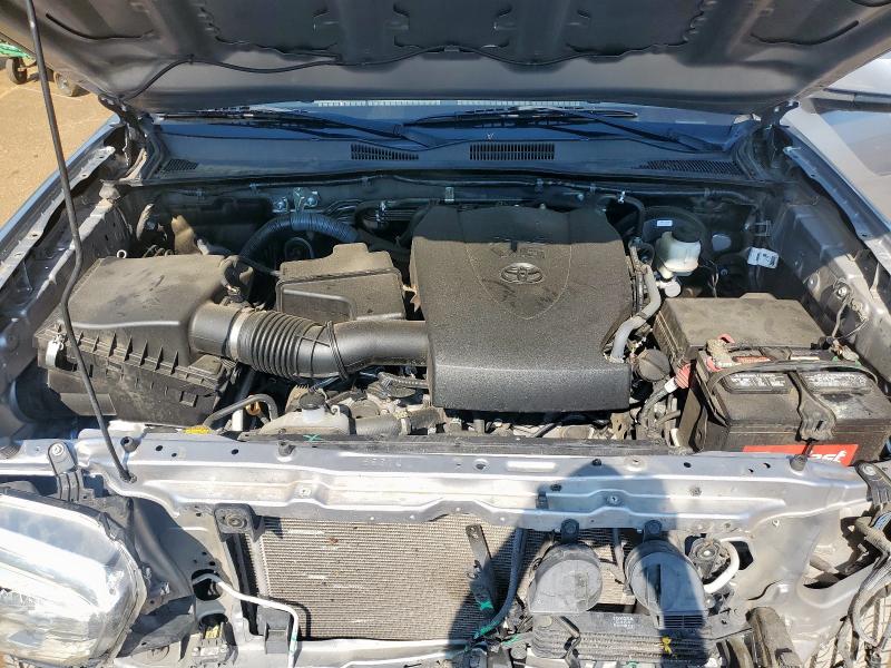 3TMAZ5CN4HM044042 - 2017 TOYOTA TACOMA DOUBLE CAB 银色 照片 11