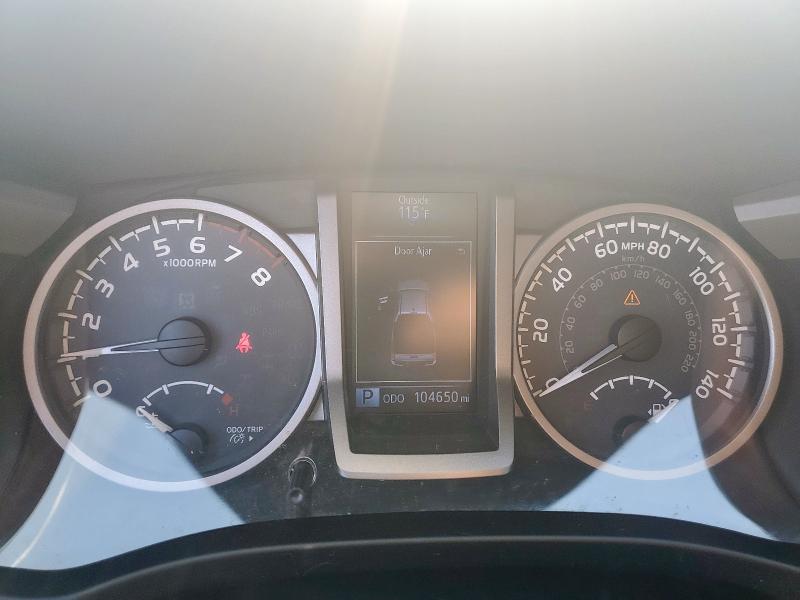 3TMAZ5CN4HM044042 - 2017 TOYOTA TACOMA DOUBLE CAB 银色 照片 9