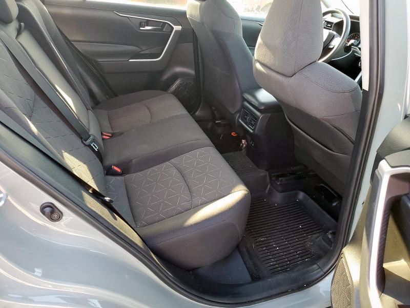 2T3P1RFV3LW136092 - 2020 TOYOTA RAV4 XLE GRAY photo 11