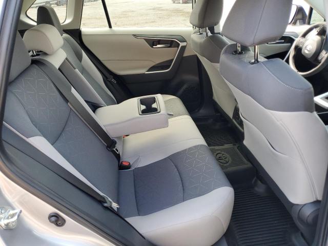 2T3W1RFV7RC287667 - 2024 TOYOTA RAV4 XLE SILVER photo 11