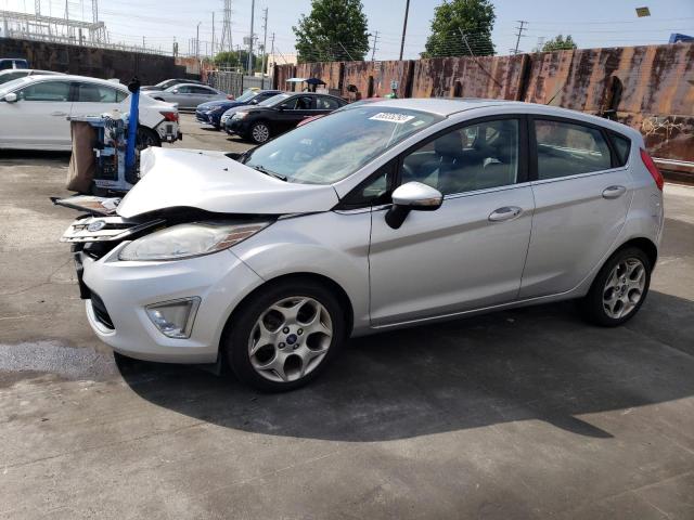 3FADP4FJ4BM228769 - 2011 FORD FIESTA SES SILVER photo 1