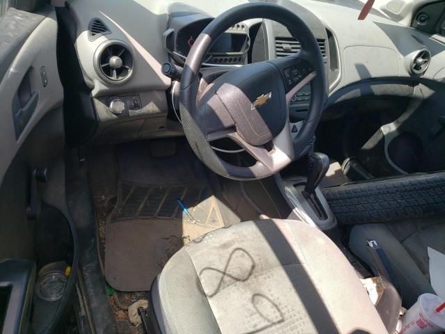 1G1JA6SG4F4159807 - 2015 CHEVROLET SONIC LS Qara foto 8