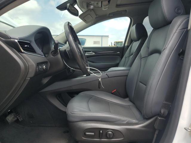 5GAEVAKW7LJ106301 - 2020 BUICK ENCLAVE ESSENCE Weiß Foto 7