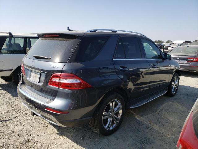 4JGDA5HB6DA155827 - 2013 MERCEDES-BENZ ML 350 4MATIC GRAY photo 3