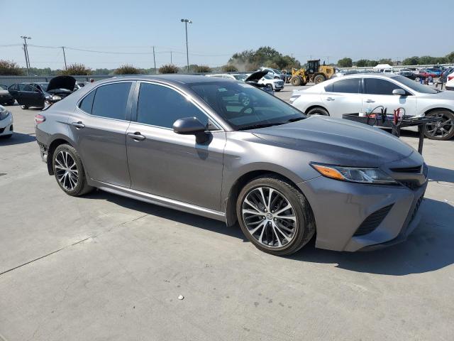 4T1B11HK3KU819075 - 2019 TOYOTA CAMRY L GRAY photo 4