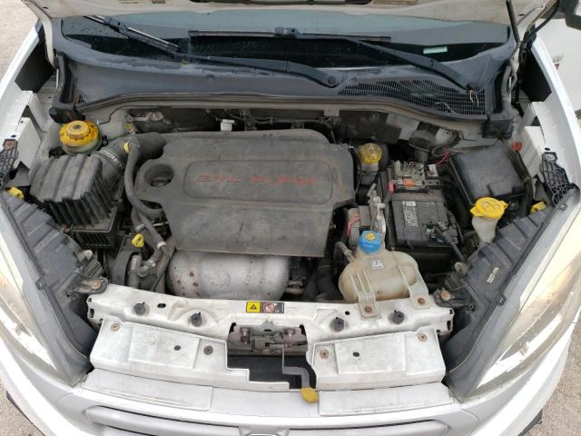 ZFBERFBT1F6197579 - 2015 RAM PROMASTER SLT 白色 照片 12