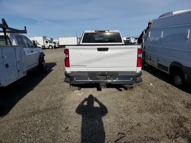 1GC4YSE77LF306948 - 2020 CHEVROLET SILVERADO WHITE photo 6