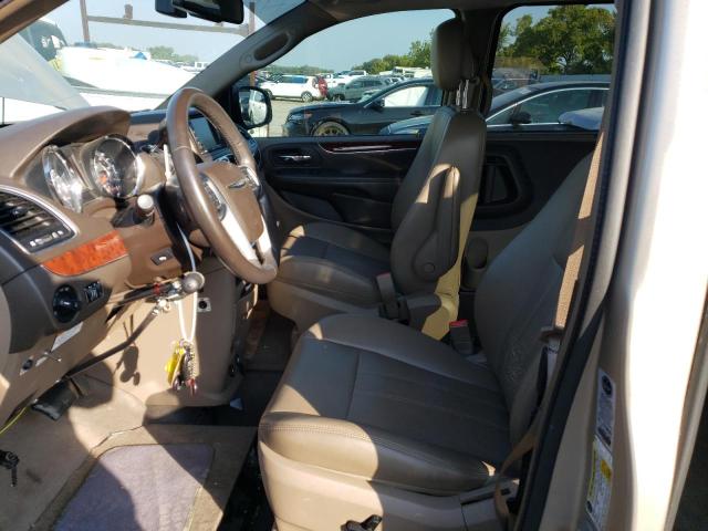 2C4RC1CG0CR269512 - 2012 CHRYSLER TOWN & COU TOURING L TAN photo 7