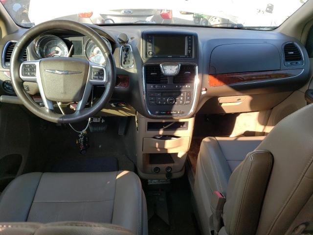 2C4RC1CG0CR269512 - 2012 CHRYSLER TOWN & COU TOURING L TAN photo 8