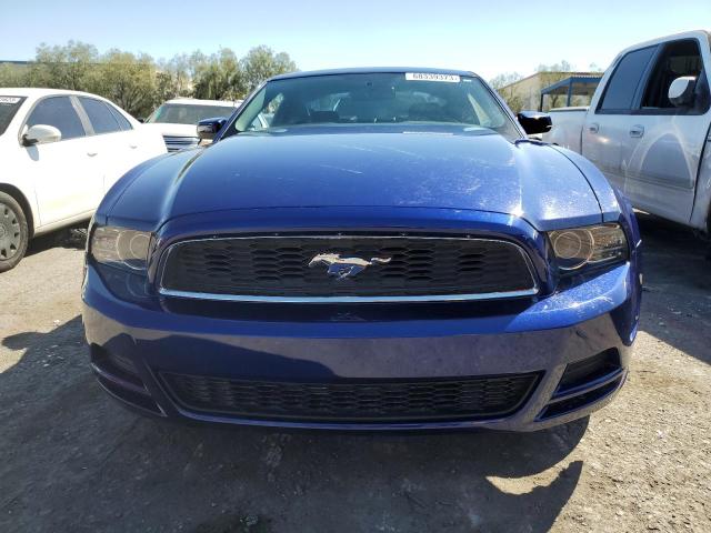 1ZVBP8AM4E5278511 - 2014 FORD MUSTANG BLUE photo 5