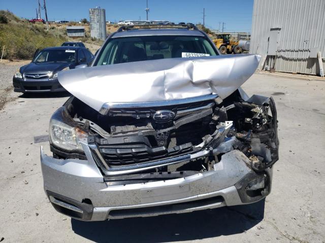 JF2SJAEC4HH808655 - 2017 SUBARU FORESTER 2.5I PREMIUM Сріблястий фото 5