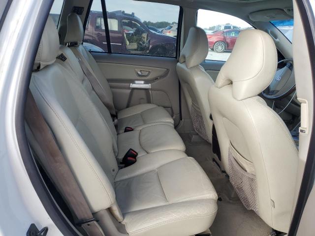 YV1CY592551138149 - 2005 VOLVO XC90 WHITE photo 11