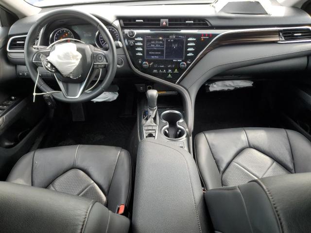 4T1B11HK5JU027203 - 2018 TOYOTA CAMRY L WHITE photo 8