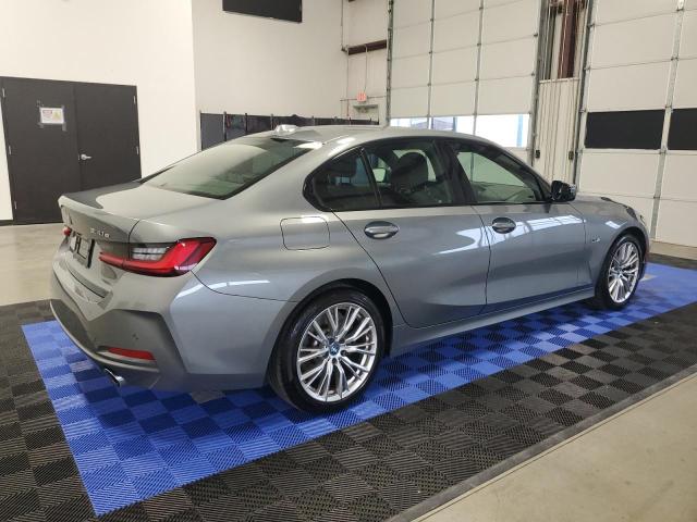 3MW39FS02P8C82710 - 2023 BMW 330XE SILVER photo 3