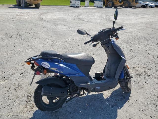 LC2U6A035DC000562 - 2013 KYMCO USA INC AGILITY 50 BLUE photo 4