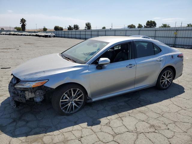 2023 TOYOTA CAMRY XLE, 