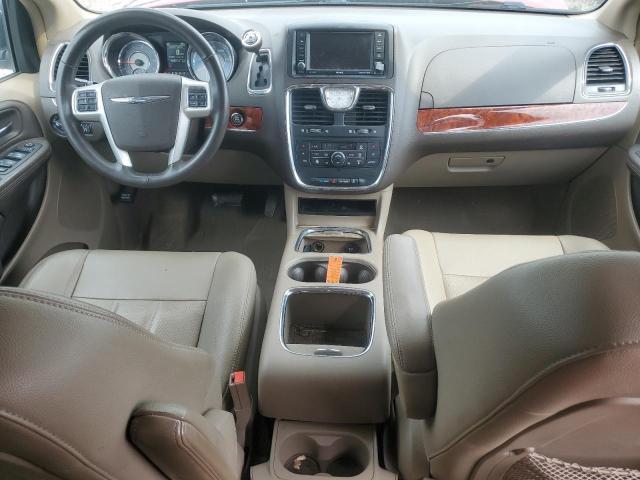 2C4RC1CG2GR221502 - 2016 CHRYSLER TOWN & COU TOURING L MAROON photo 8