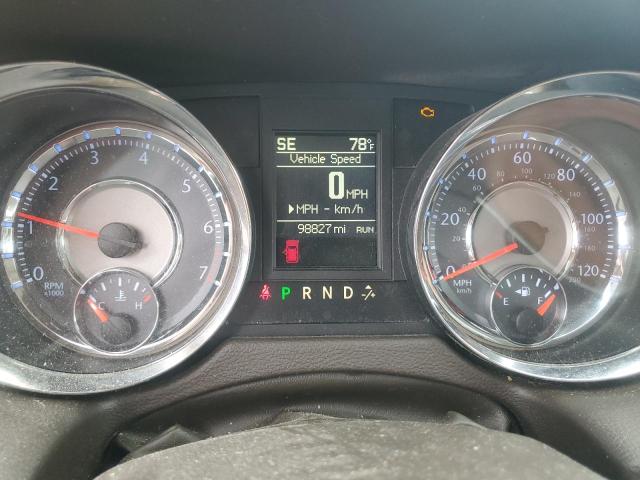 2C4RC1CG2GR221502 - 2016 CHRYSLER TOWN & COU TOURING L MAROON photo 9