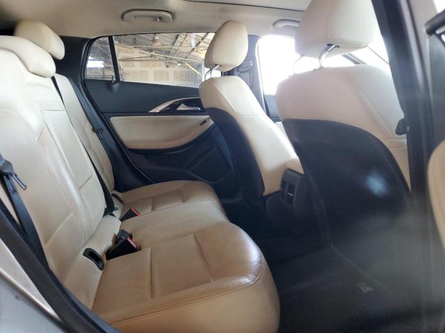 SJKCH5CP0JA054001 - 2018 INFINITI QX30 BASE SILVER photo 10