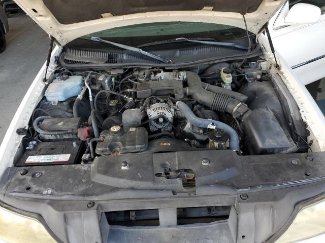 1LNHM81W53Y608266 - 2003 LINCOLN TOWN CAR EXECUTIVE Weiß Foto 11