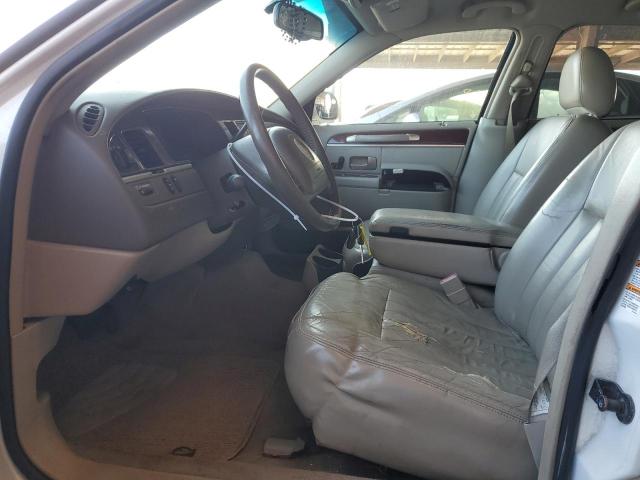 1LNHM81W53Y608266 - 2003 LINCOLN TOWN CAR EXECUTIVE Weiß Foto 7