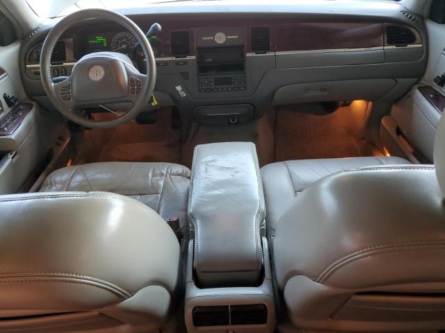 1LNHM81W53Y608266 - 2003 LINCOLN TOWN CAR EXECUTIVE Weiß Foto 8