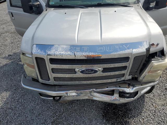 1FTSW21R68EC25182 - 2008 FORD F250 SUPER DUTY SILVER photo 11