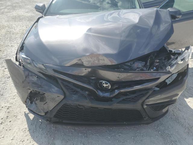 4T1G11AK0PU102558 - 2023 TOYOTA CAMRY SE NIGHT SHADE GRAY photo 11