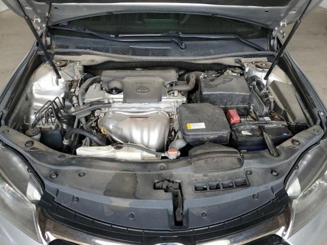 4T1BF1FK7GU192764 - 2016 TOYOTA CAMRY LE SILVER photo 11