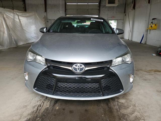 4T1BF1FK7GU192764 - 2016 TOYOTA CAMRY LE SILVER photo 5