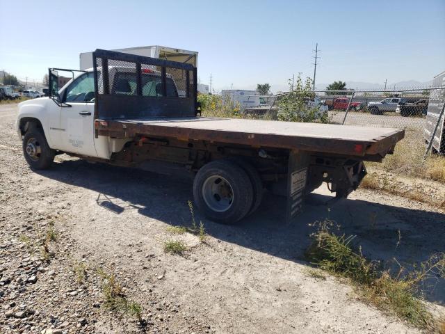 1GDJC34K47E579091 - 2007 GMC SIERRA C3500 WHITE photo 2