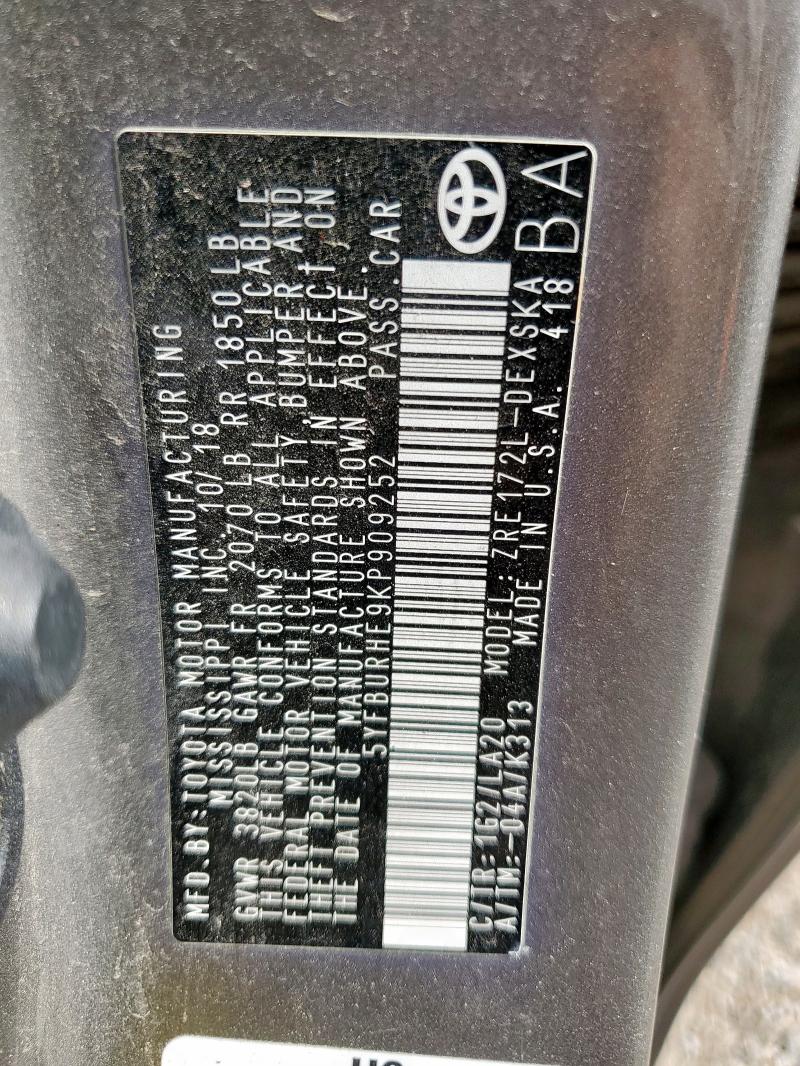 5YFBURHE9KP909252 - 2019 TOYOTA COROLLA L GRAY photo 12