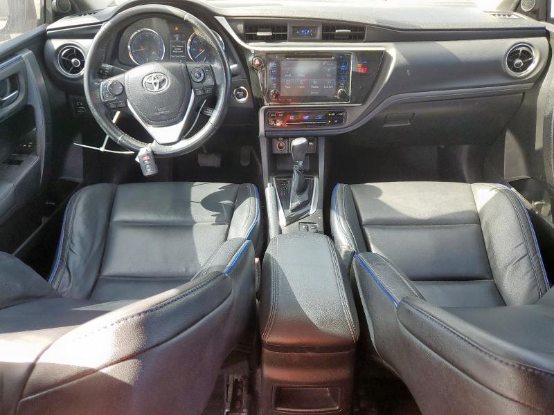 5YFBURHE9KP909252 - 2019 TOYOTA COROLLA L GRAY photo 8