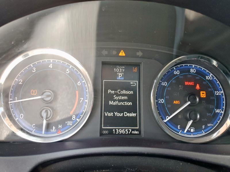 5YFBURHE9KP909252 - 2019 TOYOTA COROLLA L GRAY photo 9