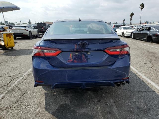 4T1G11AKXPU117665 - 2023 TOYOTA CAMRY SE NIGHT SHADE BLUE photo 6