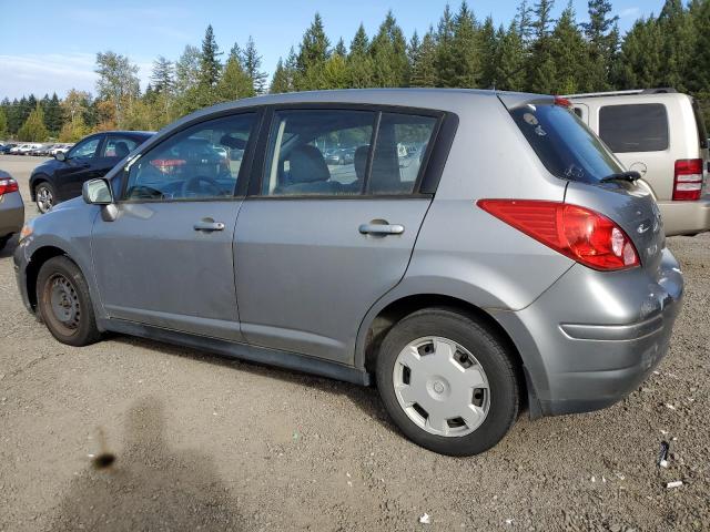 3N1BC1CPXCK209356 - 2012 NISSAN VERSA S GRAY photo 2