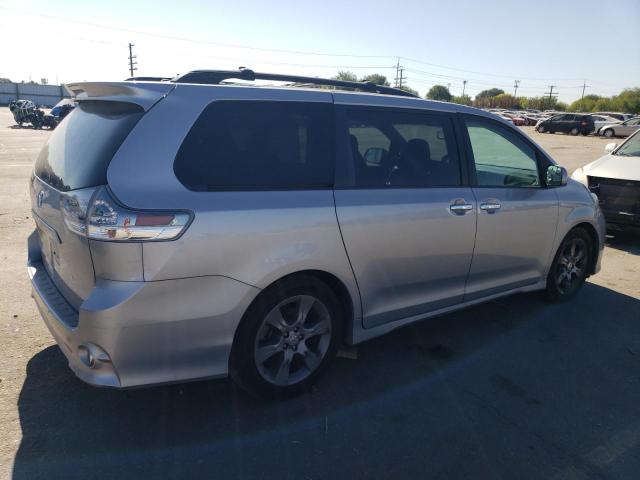 5TDXK3DCXFS571015 - 2015 TOYOTA SIENNA SPORT SILVER photo 3