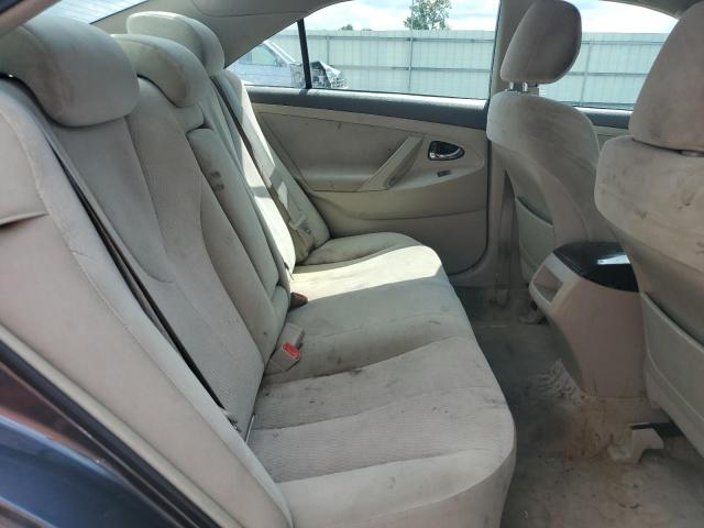 4T1BF3EK0AU013968 - 2010 TOYOTA CAMRY BASE GRAY photo 10