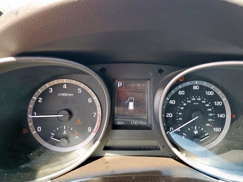 5XYZU3LB1HG450854 - 2017 HYUNDAI SANTA FE SPORT 灰色 照片 9