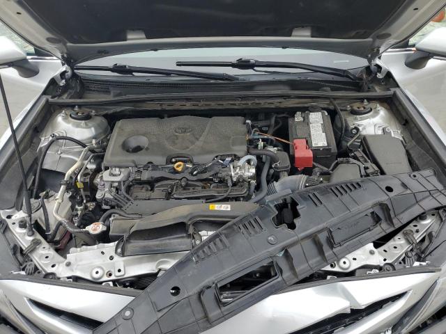 4T1G11AK7PU775671 - 2023 TOYOTA CAMRY SE NIGHT SHADE SILVER photo 11