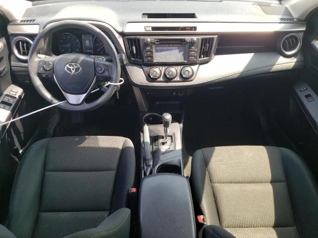 JTMBFREV0JJ235896 - 2018 TOYOTA RAV4 LE WHITE photo 8