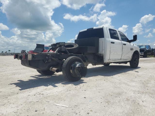 3C7WRSCL1JG325161 - 2018 RAM 3500 أبيض صورة 3