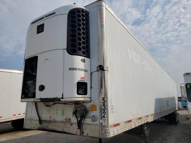 1UYVS25306M684307 - 2006 UTILITY VS2RA Սպիտակ լուսանկար 2