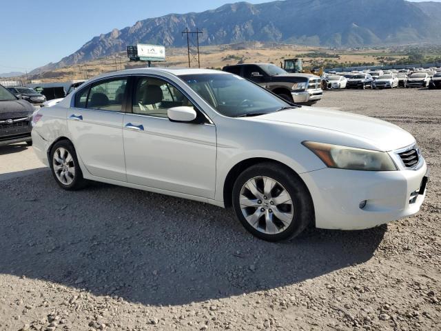 1HGCP36819A030267 - 2009 HONDA ACCORD EXL WHITE photo 4
