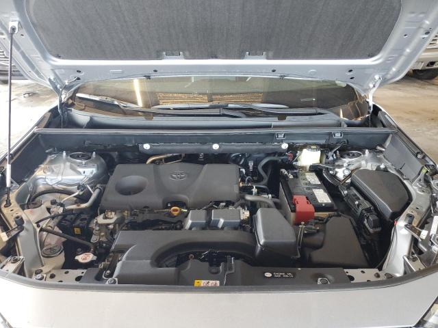 2T3K1RFV5SW407873 - 2025 TOYOTA RAV4 LE ვერცხლისფერი ფოტო 12