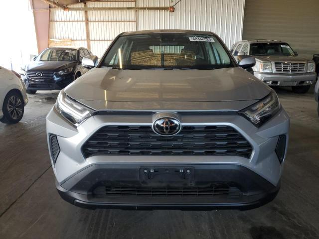 2T3K1RFV5SW407873 - 2025 TOYOTA RAV4 LE ვერცხლისფერი ფოტო 5