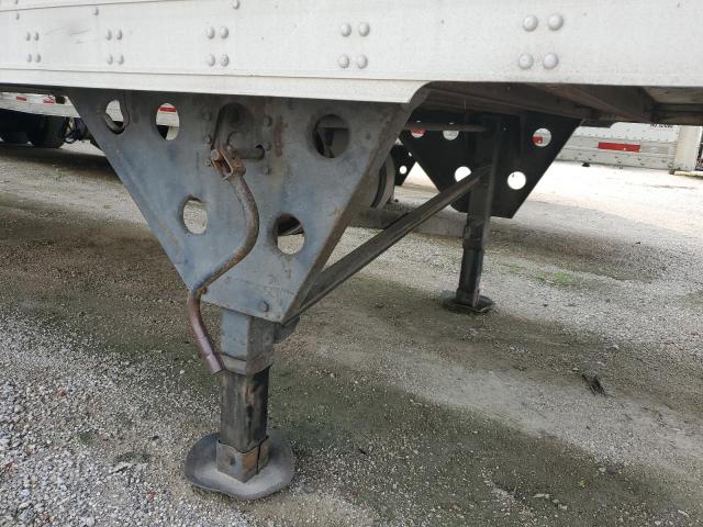 1UYVS25326U645122 - 2006 UTILITY VS2RA თეთრი ფოტო 9