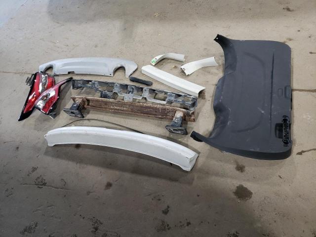 1FMCU9GD0HUC20401 - 2017 FORD ESCAPE SE Blanc photo 13