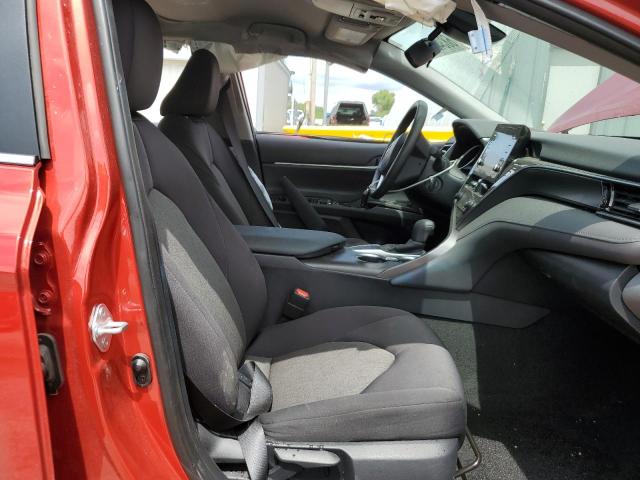 4T1C11AK3RU228544 - 2024 TOYOTA CAMRY LE RED photo 7
