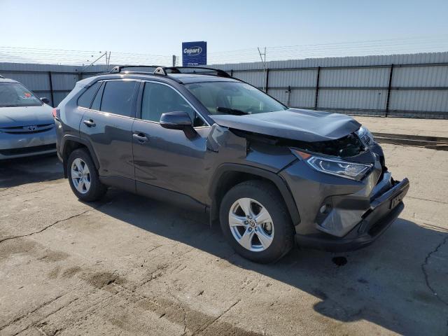 JTMR6RFV4MD021512 - 2021 TOYOTA RAV4 XLE CHARCOAL photo 4